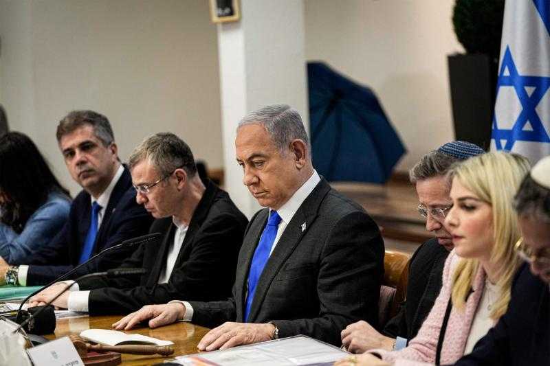 إعلام إسرائيلي: مجلس وزراء الاحتلال يوافق بالإجماع على شن هجوم على رفح الفلسطينية