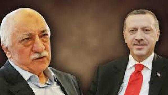 بعد مصادرة أموالهم في الداخل.. أردوغان يهدد ممولي أنصار جولن بالخارج