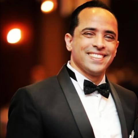 خط أحمر