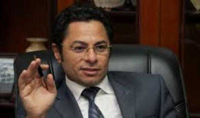 الإعلامي خالد أبو بكر يطالب «التموين» الرد على الشائعات (فيديو)