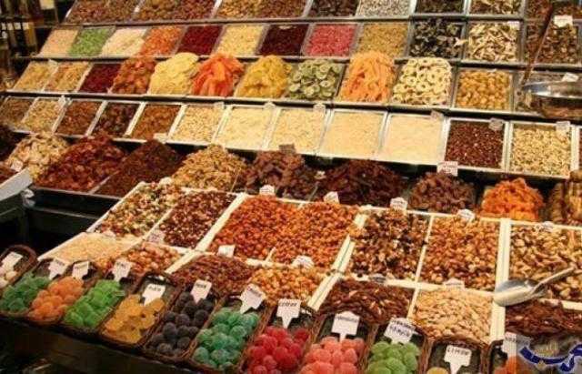 إقبال ضعيف على شراء ياميش رمضان في ببنى سويف