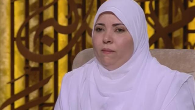هبه عوف أستاذة التفسير بكلية الدراسات الإسلامية