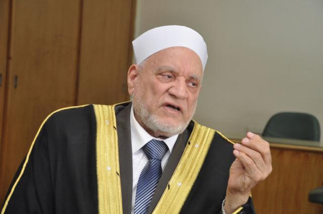 احمد عمر هاشم