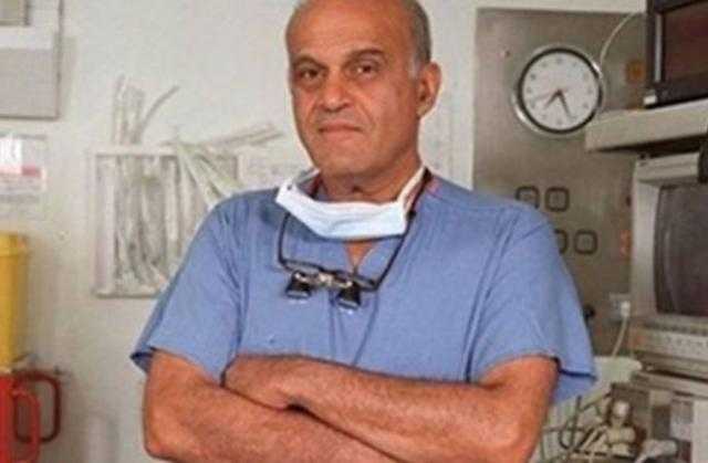 قضى حياته في خدمة الغلابة.. أحمد موسى: فخورون بالقدوة مجدي يعقوب