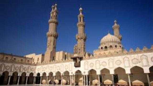 الجامع الأزهر يحتفل بافطار جماعى بمناسبة الذكرى 1079 لإنشائه