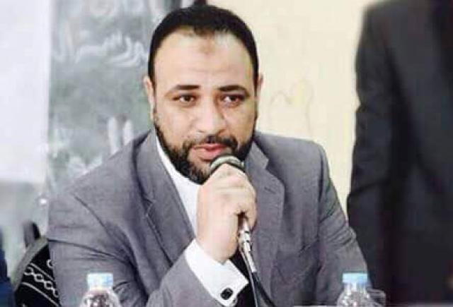 الدكتور أيمن أبو عمر