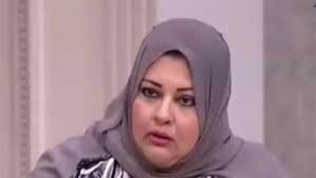 الاعلامية منى أبوشنب