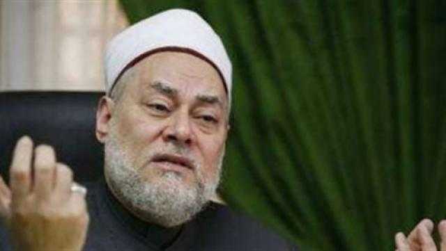 علي جمعة: تحريك المصلي أثناء الصلاة جائز