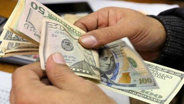 الدولار يواصل تراجعه أمام الجنيه المصري خلال التعاملات اليوم
