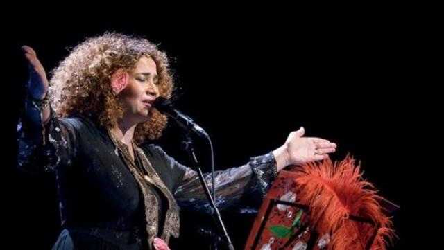 غالية بن علي تكشف عن أغنيتها الجديدة عن مصر..  ” علي أنغام المهرجانات” (فيديو)