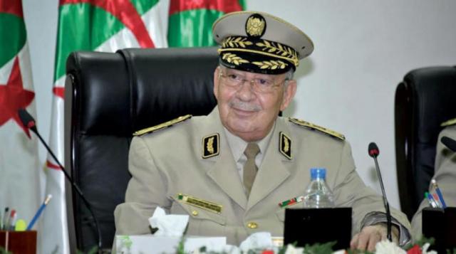 أحمد قايد صالح رئيس أركان الجيش الجزائرى