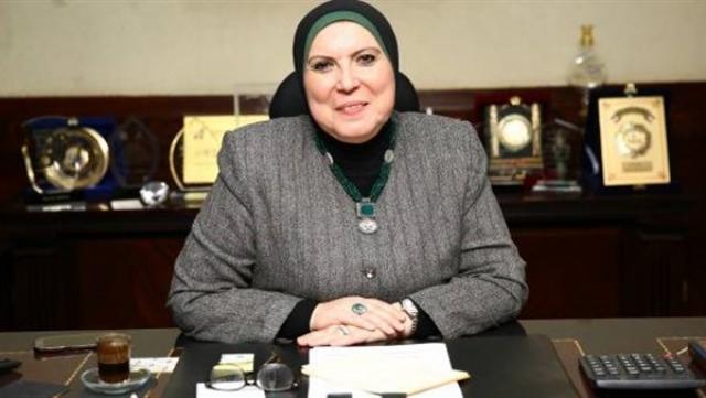 الدكتورة نيفين جامع