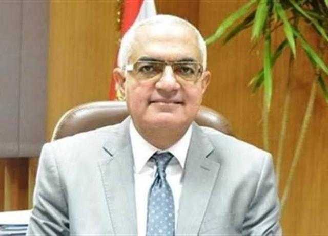 رئيس جامعة المنصورة يتفقد تجهيزات مبنى زراعة الكبد بجراحة الجهاز الهضمي