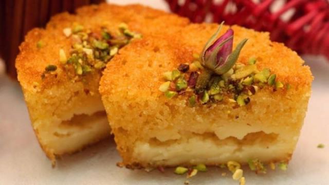 كاب كيك البسبوسة بالقشطة