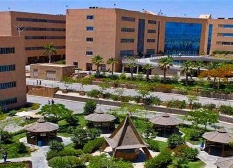 الجامعات الخاصة: 30 ألف طالب تقدموا حتى الآن.. والطب في المقدمة