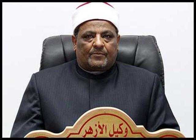 «شومان» يؤدي أو خطبة له بعد ترك منصبه بالجامع الأزهر