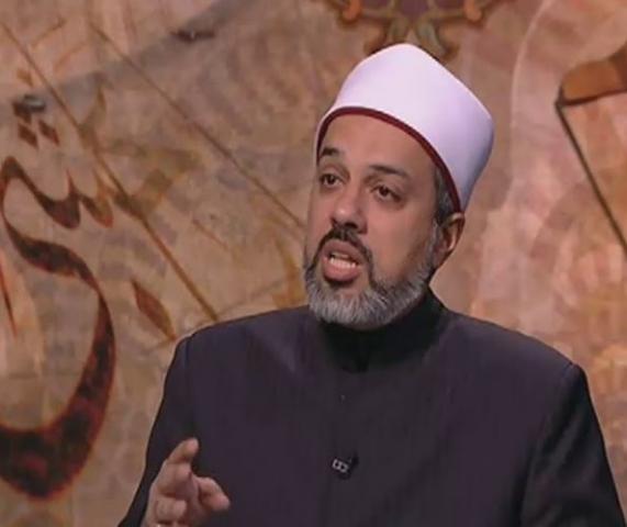  أحمد ممدوح أمين الفتوى بدار الإفتاء