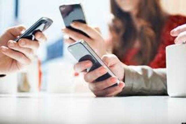 عدد مشتركي الهواتف المحمولة تنخفض 1.1 مليون في 2018