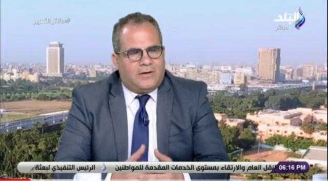 خبير استراتيجي: مصر الدولة الوحيدة التي تبني وتحمل السلاح في وقت واحد