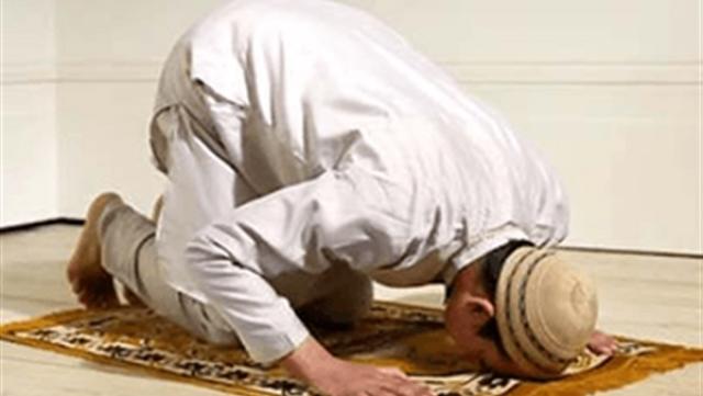 حكم تأخير الصلاة