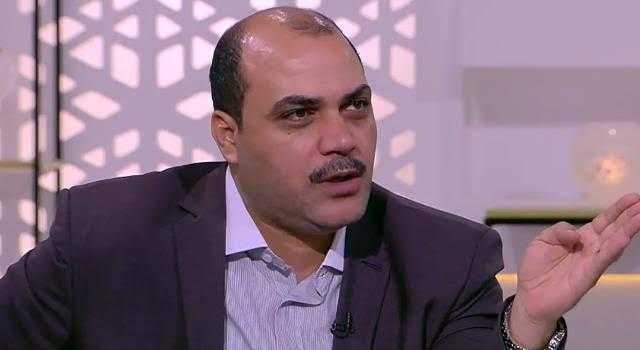 محمد الباز يطالب بتقديم المساعدة لأطفال معهد الأورام على حساب 777