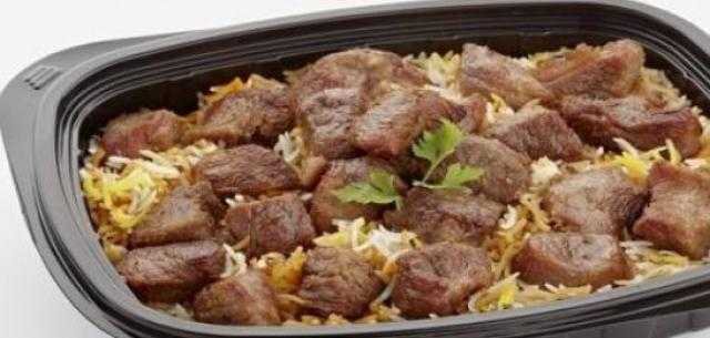 طريقة عمل «الموزة بالمنديل وصوص البصل»