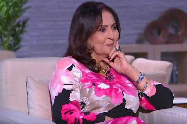 فيديو نادر .. لمقلب «رشدي أباظة» في أصدقائه وعائلته