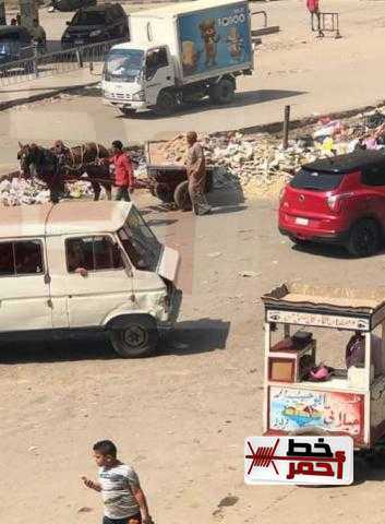 تنفيذًا للمبادرة الرئاسية.. شرطي يحافظ على نظافة منطقته بالقليوبية