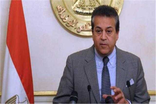 «إحنا اتنصب علينا».. 900 طالب بـ«تربية دمنهور» يستغيثون بوزير التعليم  