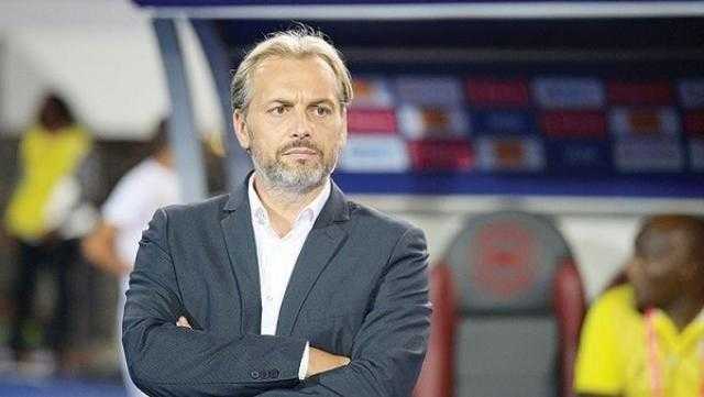 بالفيديو.. نادر السيد: مدرب بيراميدز لم يستطع توظيف لاعبيه بشكل مناسب أمام الزمالك