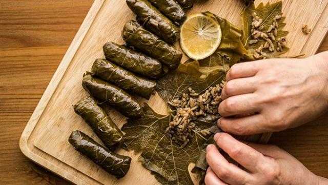 تعرفى على الطريقة المصرية لعمل ورق العنب