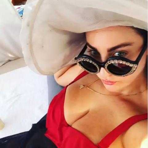 فنانات رفعن شعار «فوق الركبة يكسب».. وصوفينار الأبرز (صور)
