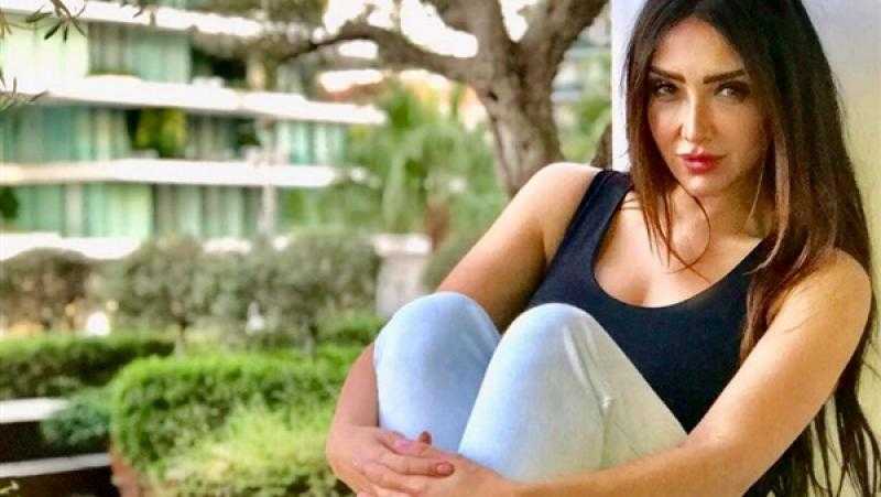 سامية الطرابلسي تبهر جمهورها بأحدث ظهور لها