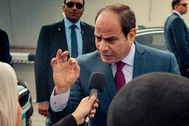 الباز: السيسي يحتاج إلى ثقة المصريين اكثر من الحشد والهتافات