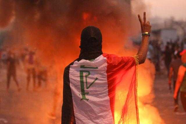 العراق تحت خط النار.. احتجاجات دامية والأمن يطلق الرصاص الحي.. والأمم المتحدة تدعم المحتجين