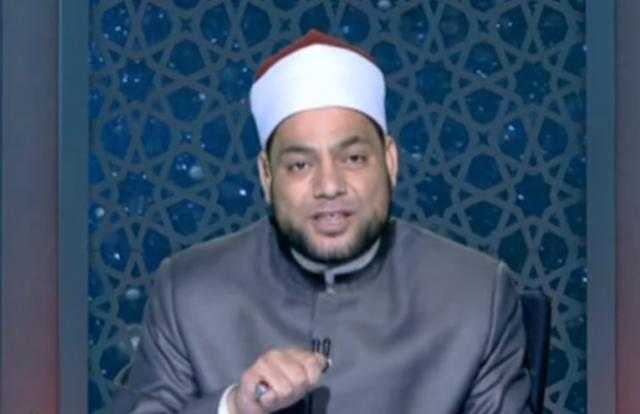 داعية إسلامي: يجوز إخراج الصدقة لغير المسلمين (فيديو)