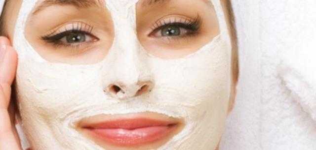 تخلصى من مشاكل البشرة الدهنية بهذا الماسك