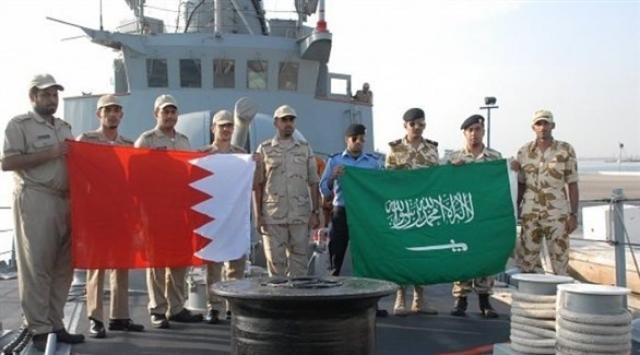 سعوديون وبحرينيون في تمرين أمواج 4