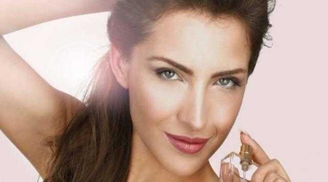 أفضل الأماكن بالجسم لرش العطور