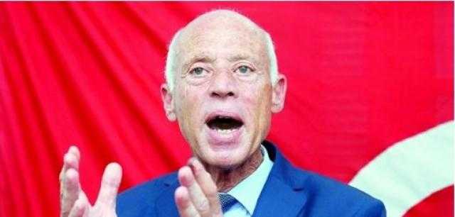 انتهى عصر الوصاية.. قيس سعيد يوجه رسائل للشعب التونسي بعد إعلان فوزه بالانتخابات الرئاسية