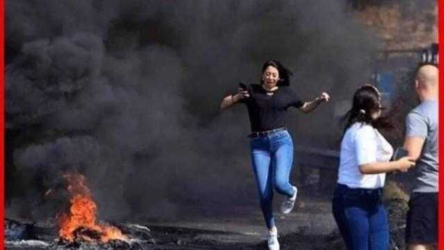 انتفاضة لبنان بـ الحلو والشيشة والحب (صور)