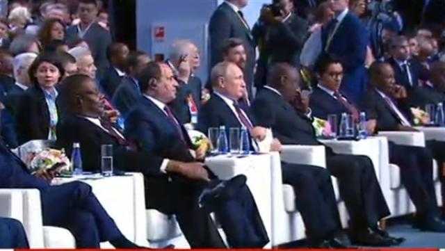 4 رسائل من السيسي في الجلسة الافتتاحية لمنتدى ”روسيا - إفريقيا”