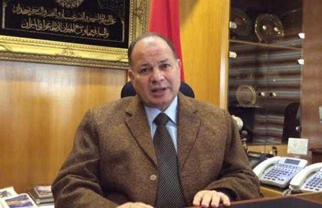 أهالي الفيوم يشكون خروج مياه من تحت الأرض يهدد بانهيار منزل
