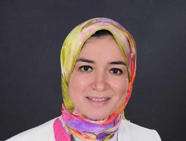 الباحثة «ليلى زيكو» تستعرض تجربتها في التصدي للالتهابات والسرطان بمؤتمر «إيمتيك مينا»