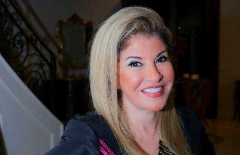 هالة سرحان لـ أسما إبراهيم: فخورة بك لأنك مجتهدة