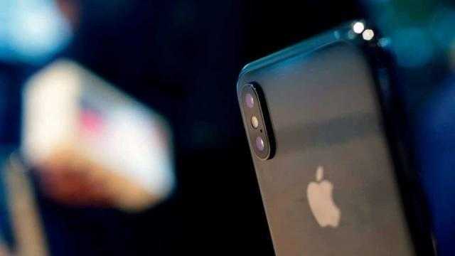 آبل تبهر عملاءها بـ هواتف آيفون 2020