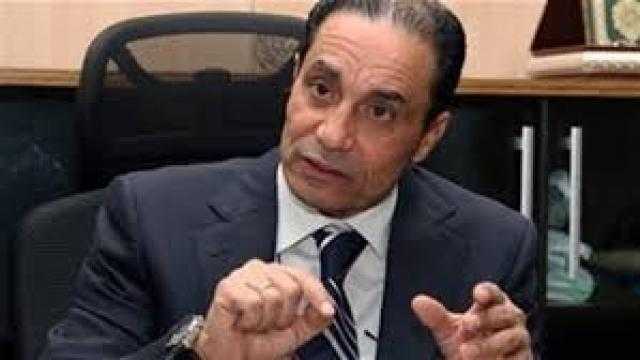 سامى عبد العزيز: الإعلام العالمي يتابع كل صغيرة وكبيرة عن مصر (فيديو)
