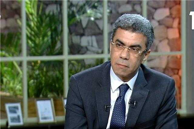 ياسر رزق يكشف أسرار خطيرة عن ما قبل يناير 2011.. تقرير السيسي توقع السيناريو «غليان قد يؤدى لثورة»