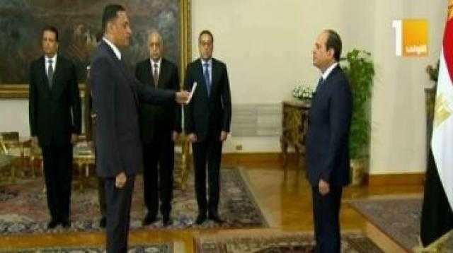 محافظ الدقهلية يؤدى اليمين الدستورية أمام الرئيس السيسى (فيديو)