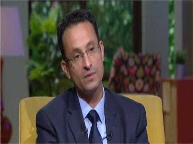 أستاذ الموارد البشرية بالجامعة البريطانية يكشف عن المهام الأساسية لـ ”HR”